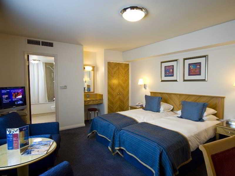 Pomme D'Or Hotel Saint Helier Jersey Exteriör bild