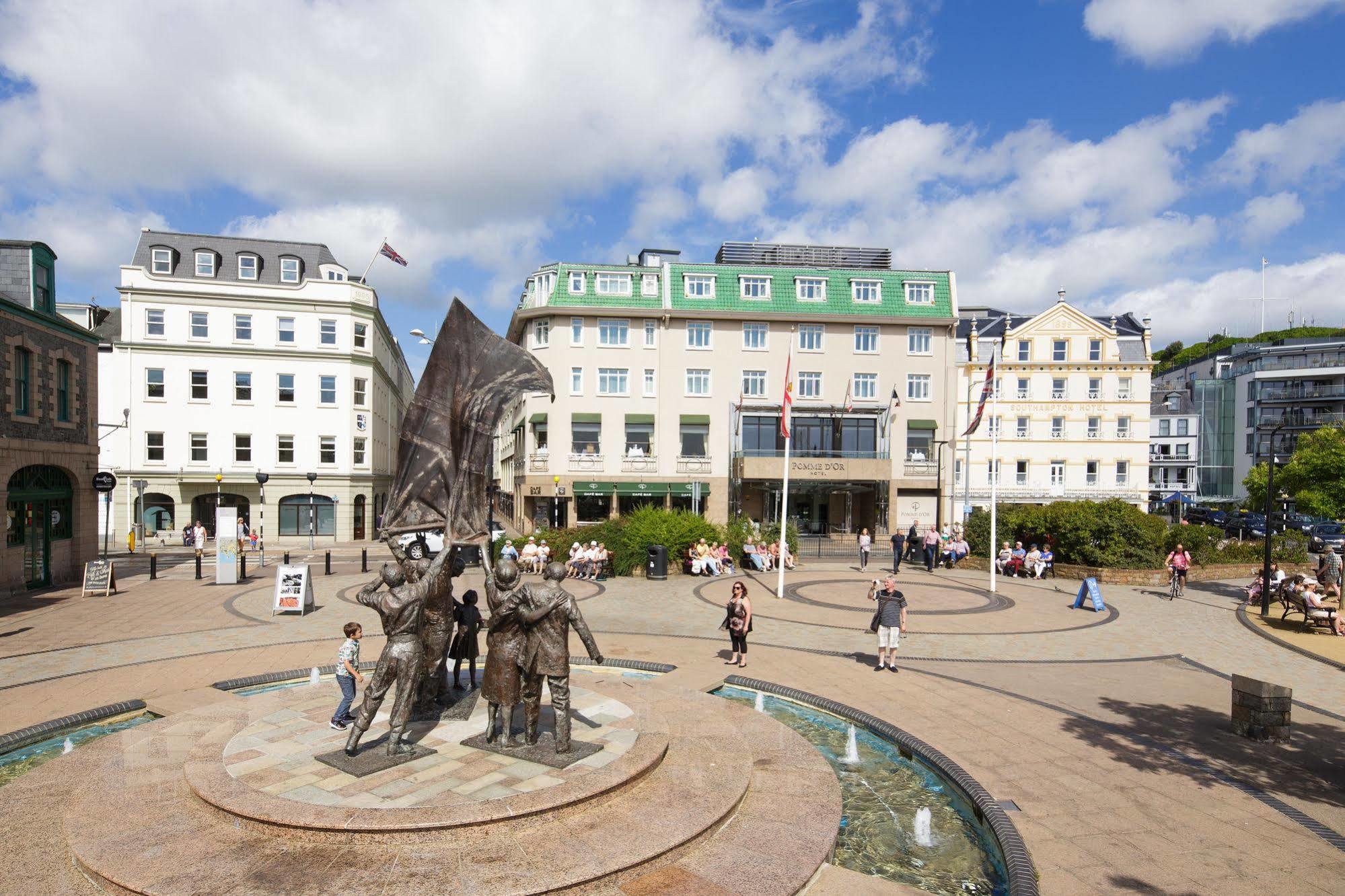 Pomme D'Or Hotel Saint Helier Jersey Exteriör bild
